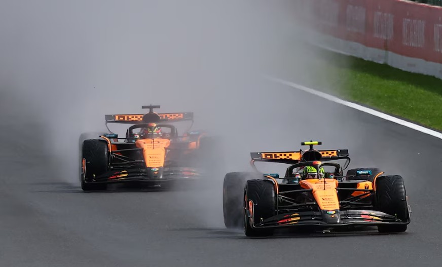 Redacción / Sol YucatánOscar Piastri, piloto de McLaren, reforzó su liderato en el Campeonato Mundial de Fórmula 1 al quedarse con la victoria en el Gran Premio de Bélgica, disputado en el circui